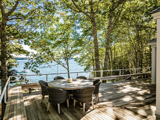 $2,395,000 | 394 Hathorne Point Road, Cushing, ME 04563