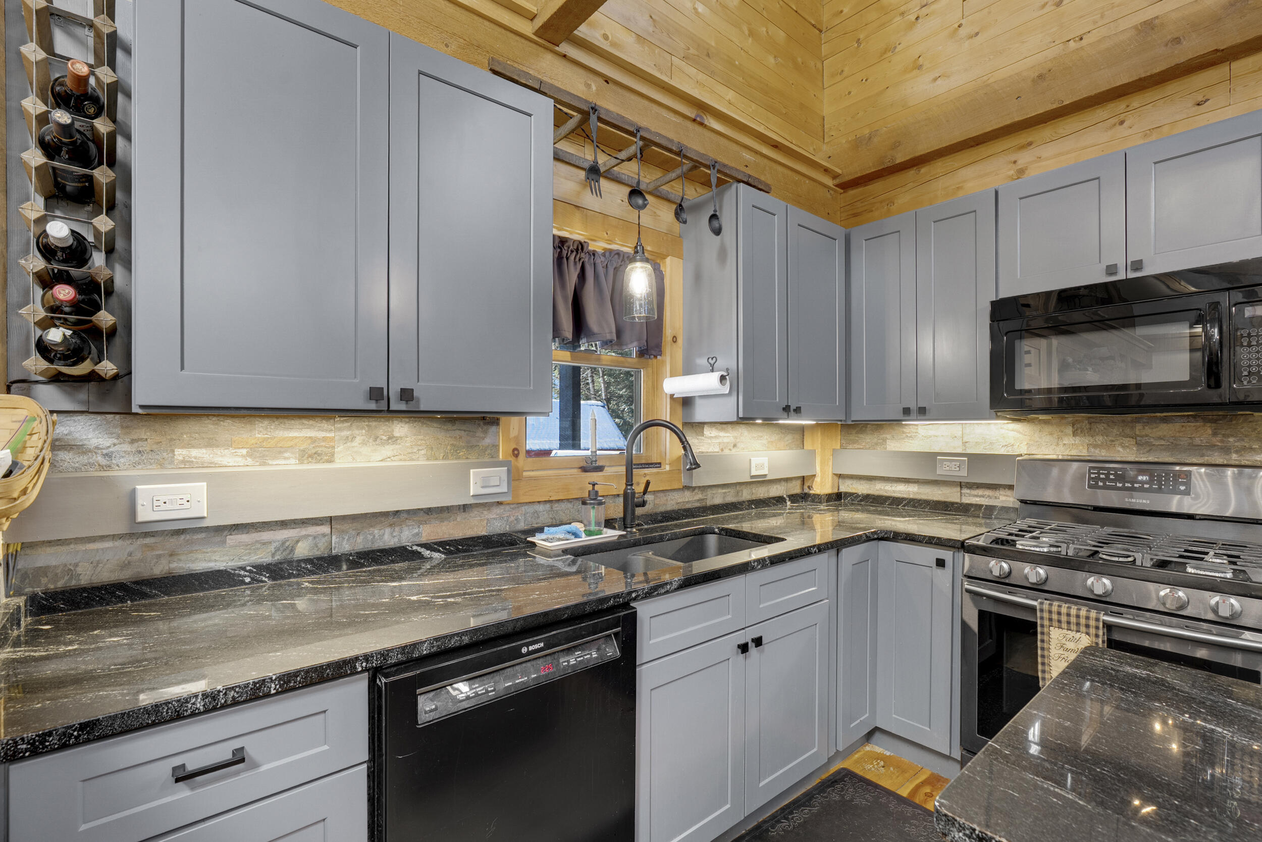 254 Fogg Road Harrison, ME 04040 - Photo 10 of 77 Kitchen