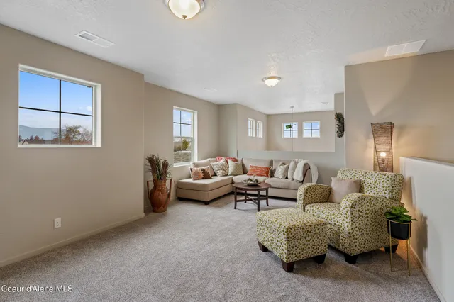 $662,500 | 14920 North Liane Lane, Rathdrum, ID 83858