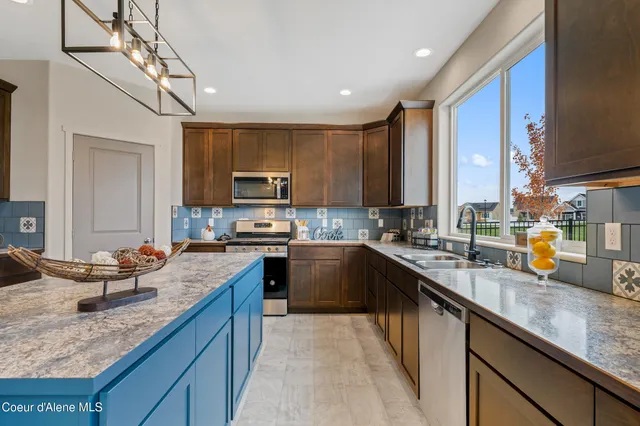 $662,500 | 14920 North Liane Lane, Rathdrum, ID 83858