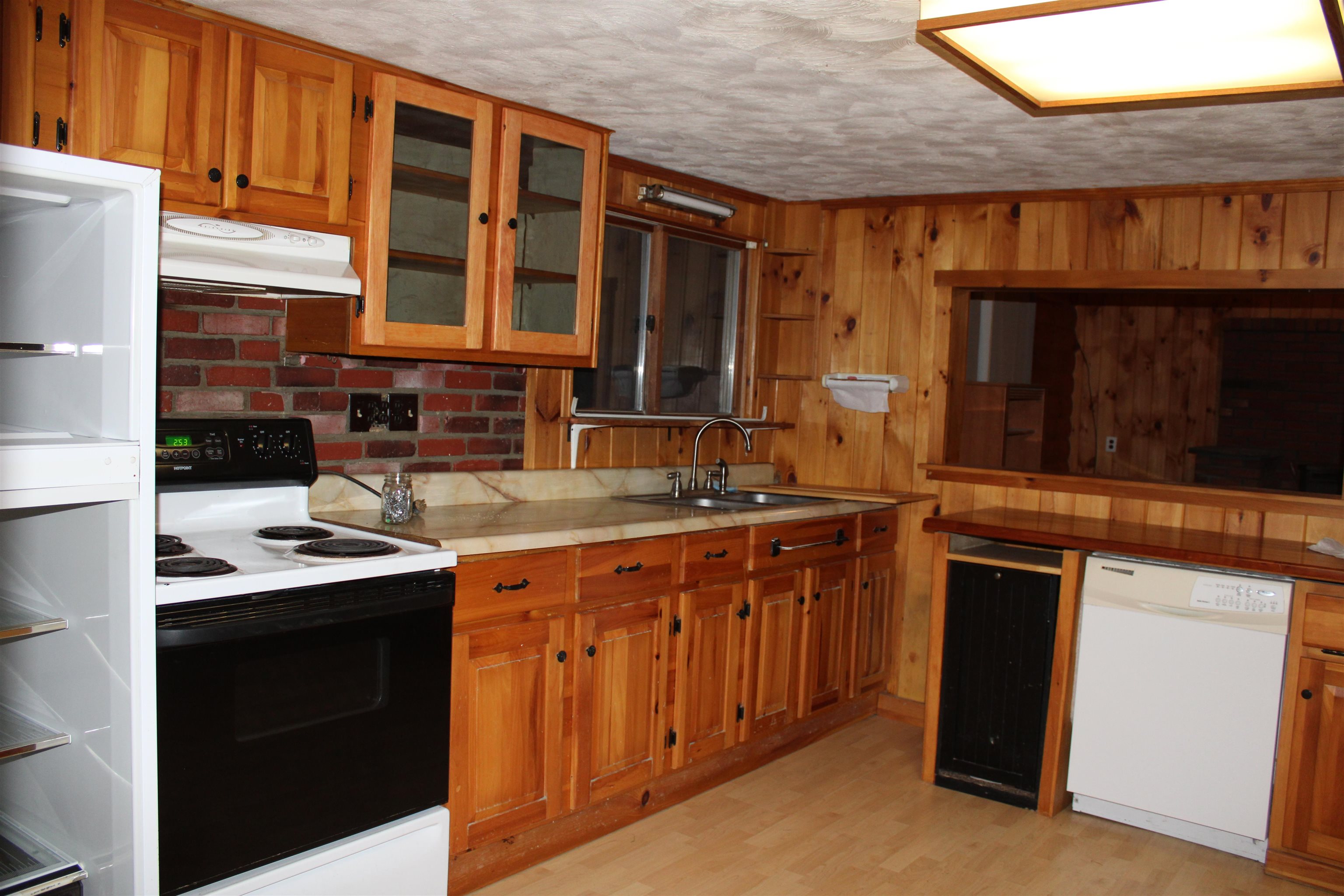47 Dalton Road Dalton, NH 03598 - Photo 4 of 19