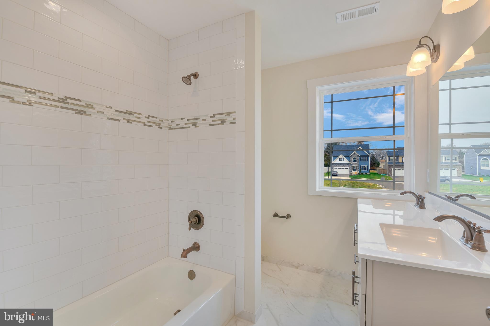 503 South Farm Crossing Road Severn, MD 21144 - Photo 31 of 46 Family Bath