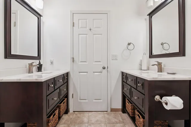 $269,950 | 15625 24th Avenue North, Unit E, Plymouth, MN 55447