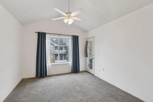 $269,950 | 15625 24th Avenue North, Unit E, Plymouth, MN 55447