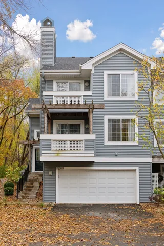 $269,950 | 15625 24th Avenue North, Unit E, Plymouth, MN 55447