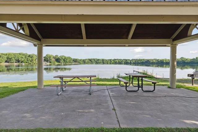 $269,950 | 15625 24th Avenue North, Unit E, Plymouth, MN 55447