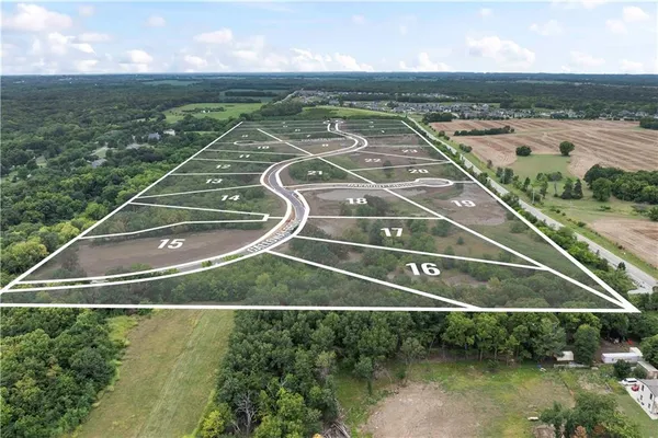 $810,000 | 17225 Galloway Drive, Stilwell, KS 66085