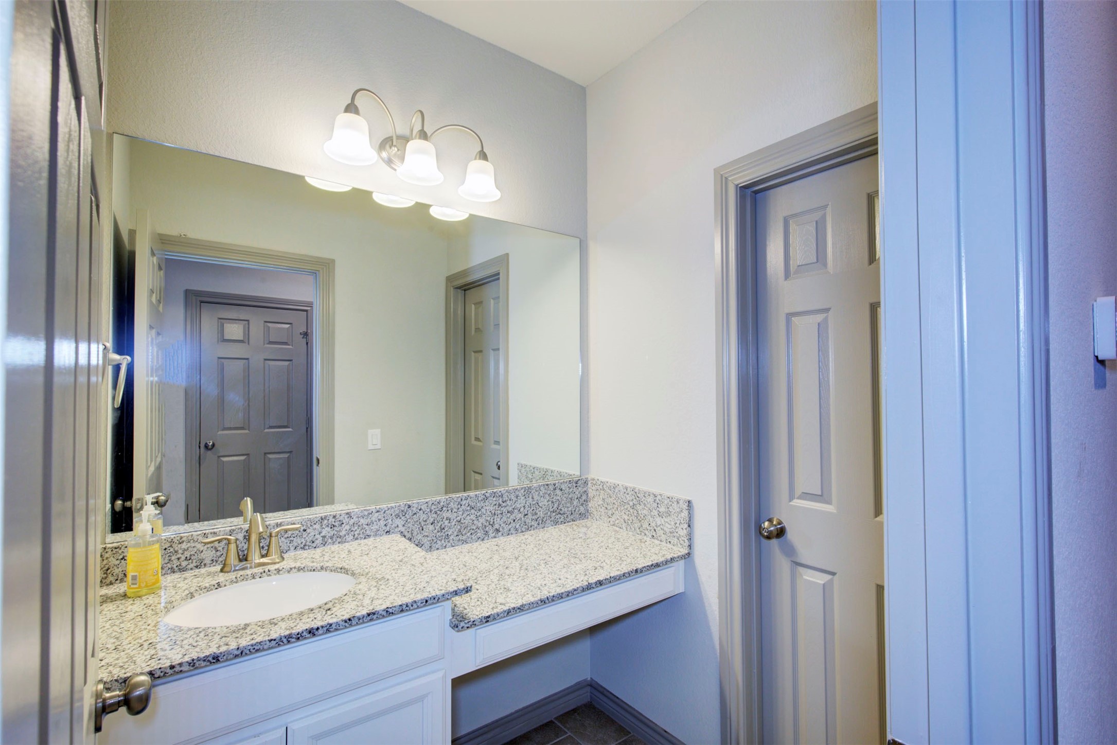 9643 Thimbleweed Drive Spring, TX 77379 - Photo 36 of 46 Gallery Image 36