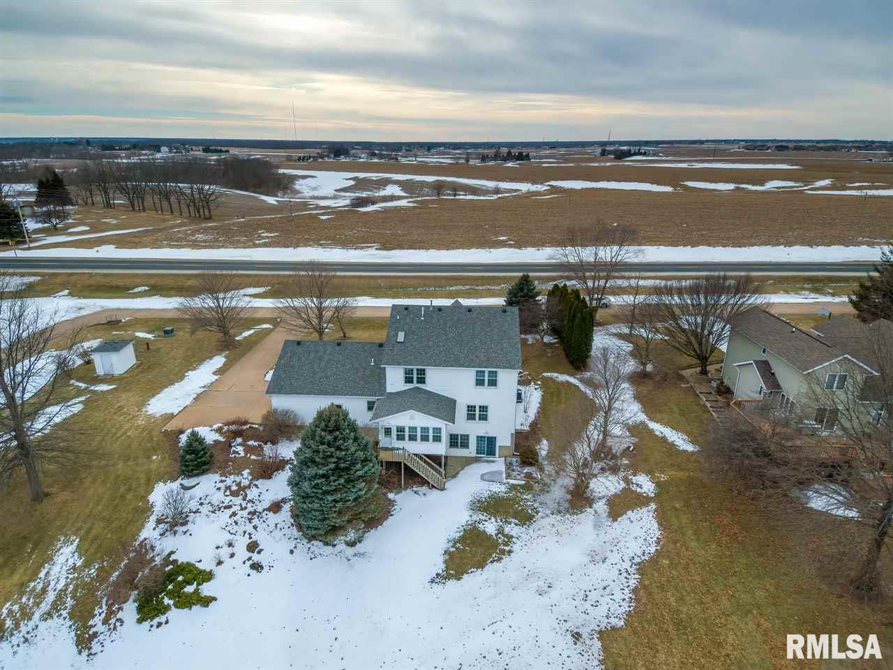 19277 Wells Ferry Road Bettendorf, IA 52722 - Photo 24 of 24 Gallery Image 24