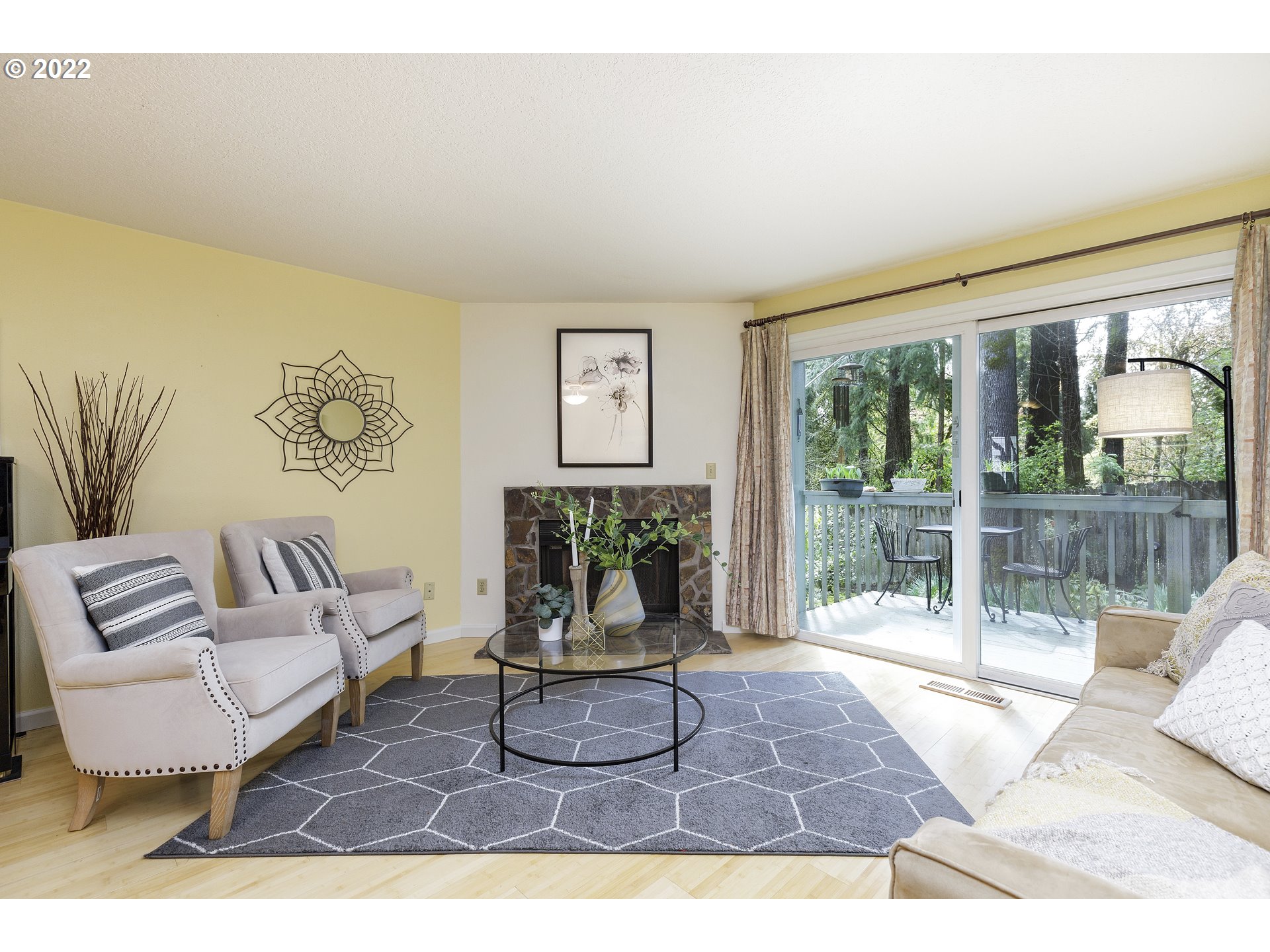 4880 Southwest Scholls Ferry Road, Unit 27 Portland, OR 97225 - Photo 9 of 28 Gallery Image 9