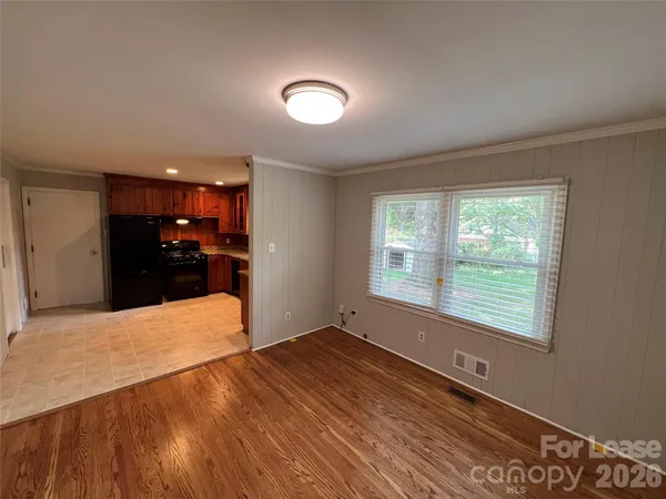 $3,200 | 1116 Bevis Drive, Charlotte, NC 28209