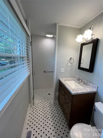 $3,200 | 1116 Bevis Drive, Charlotte, NC 28209