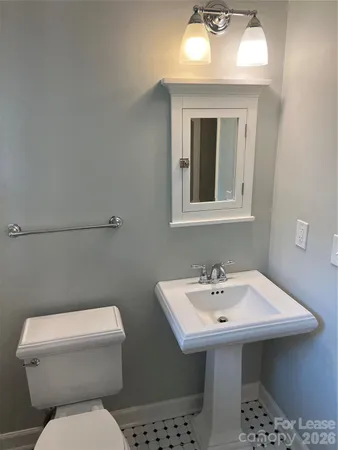$3,200 | 1116 Bevis Drive, Charlotte, NC 28209