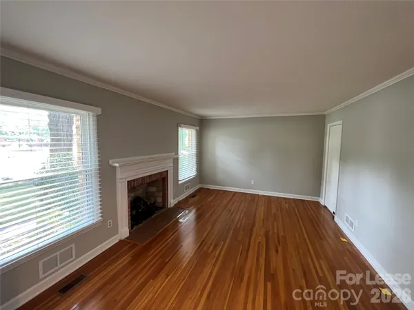 $3,200 | 1116 Bevis Drive, Charlotte, NC 28209