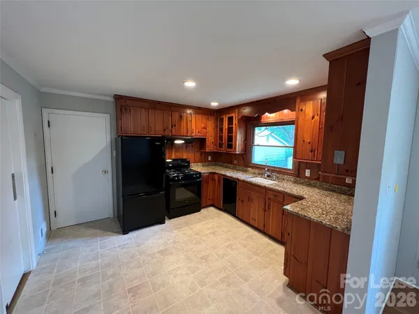 $3,200 | 1116 Bevis Drive, Charlotte, NC 28209