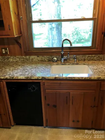$3,200 | 1116 Bevis Drive, Charlotte, NC 28209