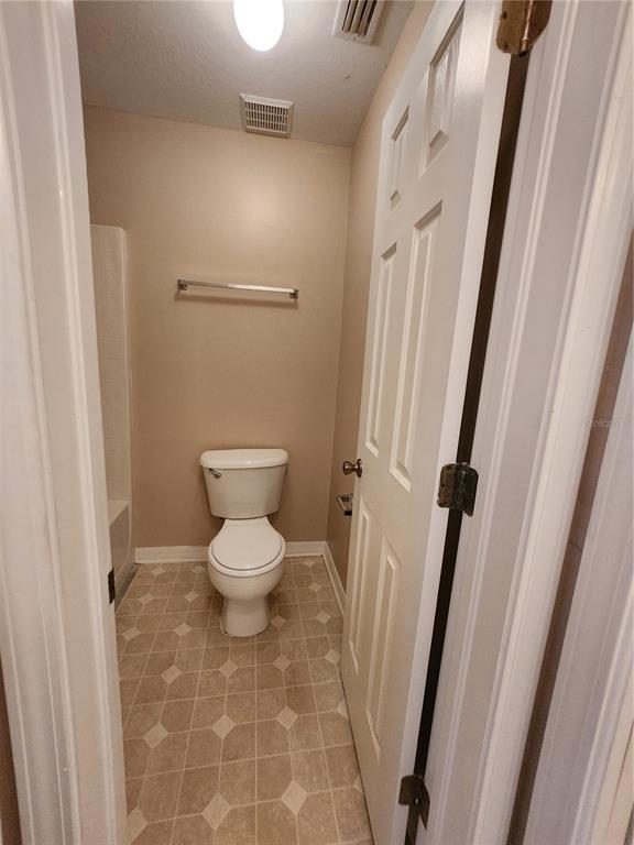 12015 Peach Avenue Seffner, FL 33584 - Photo 14 of 17