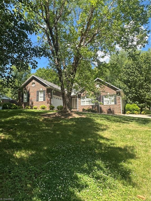 136 Valleybrook Drive Elkin, NC 28621 - Photo 8 of 44