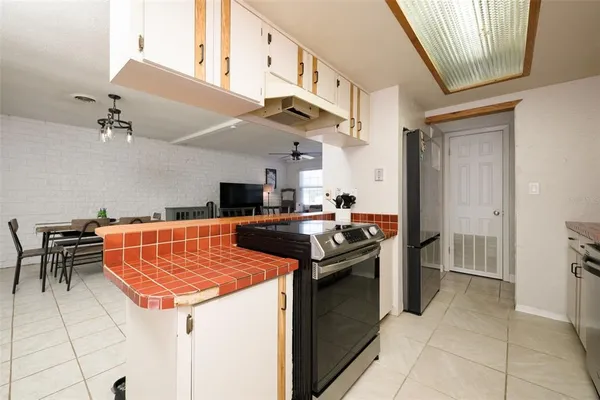 $324,000 | 76 South Capri Drive, Ormond Beach, FL 32174