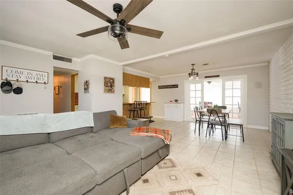 $324,000 | 76 South Capri Drive, Ormond Beach, FL 32174