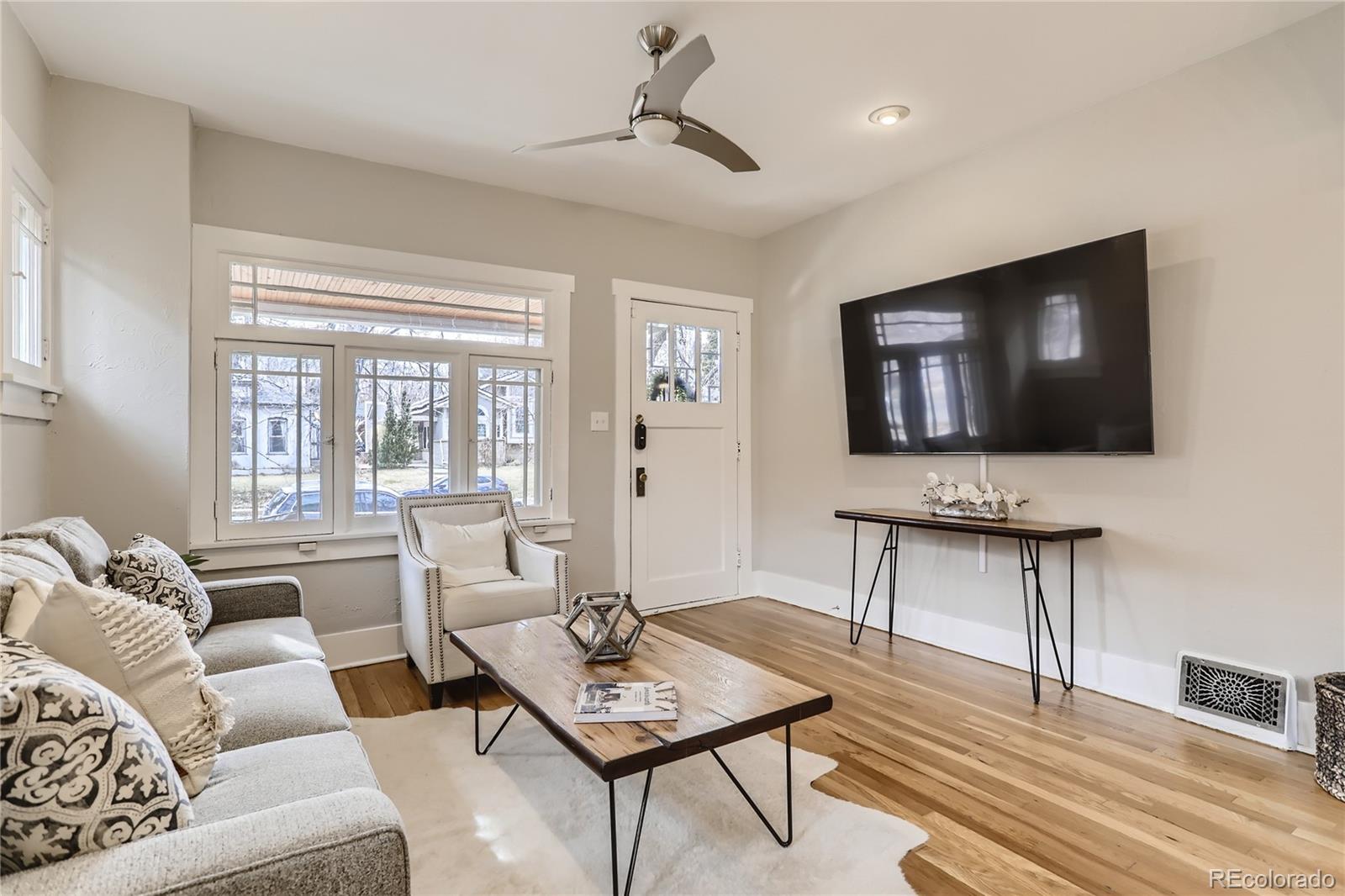 1024 Cook Street Denver, CO 80206 - Photo 6 of 32