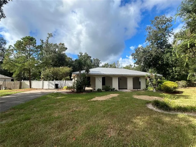 $3,200 | 3322 Northwest 39th Terrace, Gainesville, FL 32606