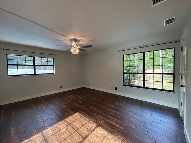 $3,200 | 3322 Northwest 39th Terrace, Gainesville, FL 32606