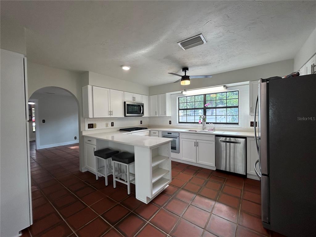 3322 Northwest 39th Terrace Gainesville, FL 32606 - Photo 8 of 36