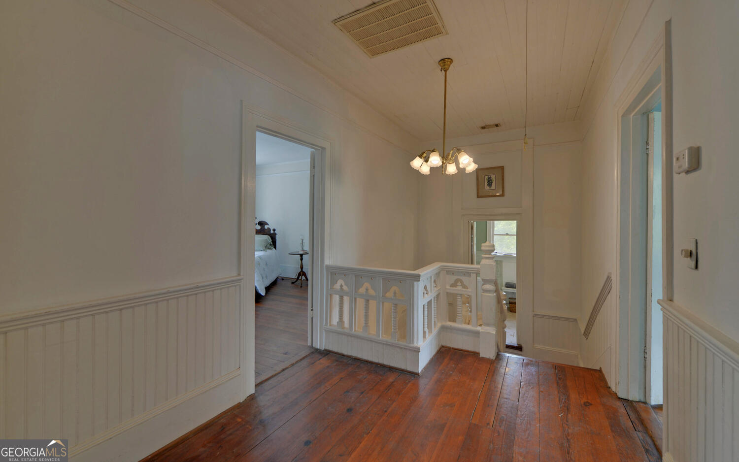 252 Benson Street Hartwell, GA 30643 - Photo 32 of 54