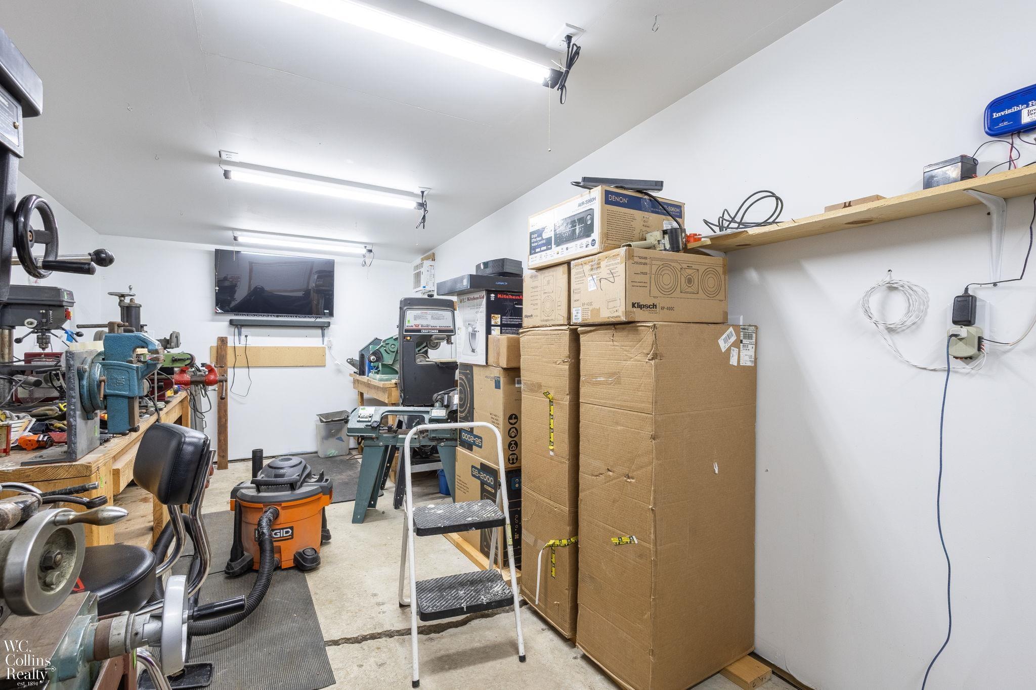 7465 Frith Road St. Clair, MI 48079 - Photo 32 of 38 Heated & Cooled Workshop