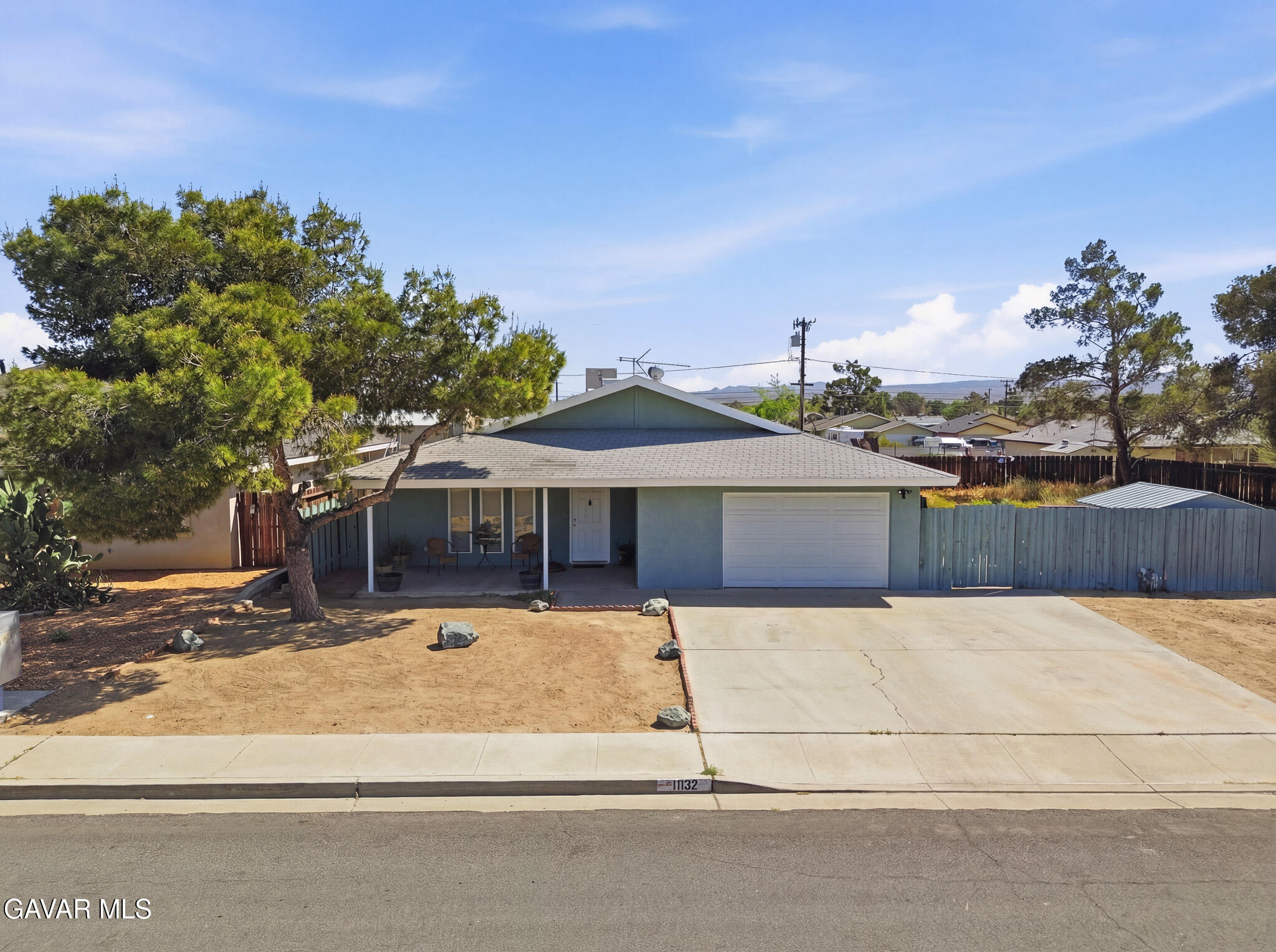 1032 South Farragut Street Ridgecrest, CA 93555 - Photo 2 of 22 DJI_0988_reedit_208ed844