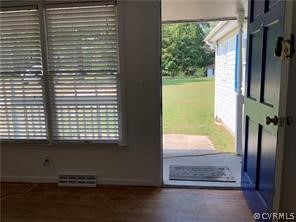 828 Mountain Hall Road Crewe, VA 23930 - Photo 5 of 24 Gallery Image 5