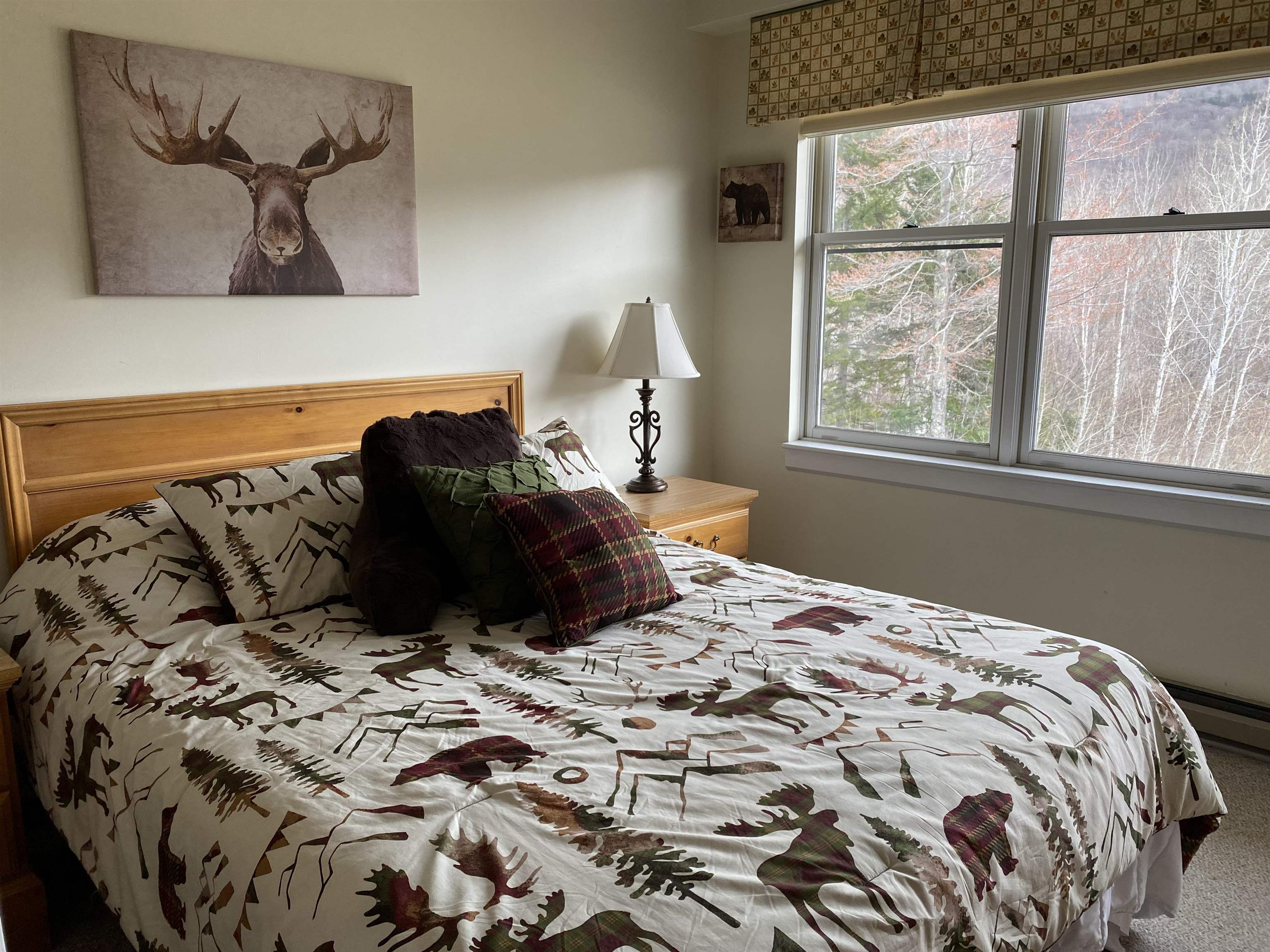 28 Packard's Road, Unit 400 Waterville Valley, NH 03215 - Photo 21 of 34