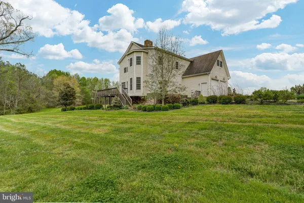 $1,500,000 | 2066 Byrd's Mill Road, Newtown, VA 23126