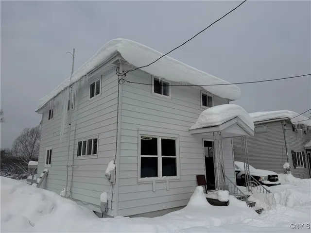 $175,000 | 25 Demott Street, Sandy Creek, NY 13083