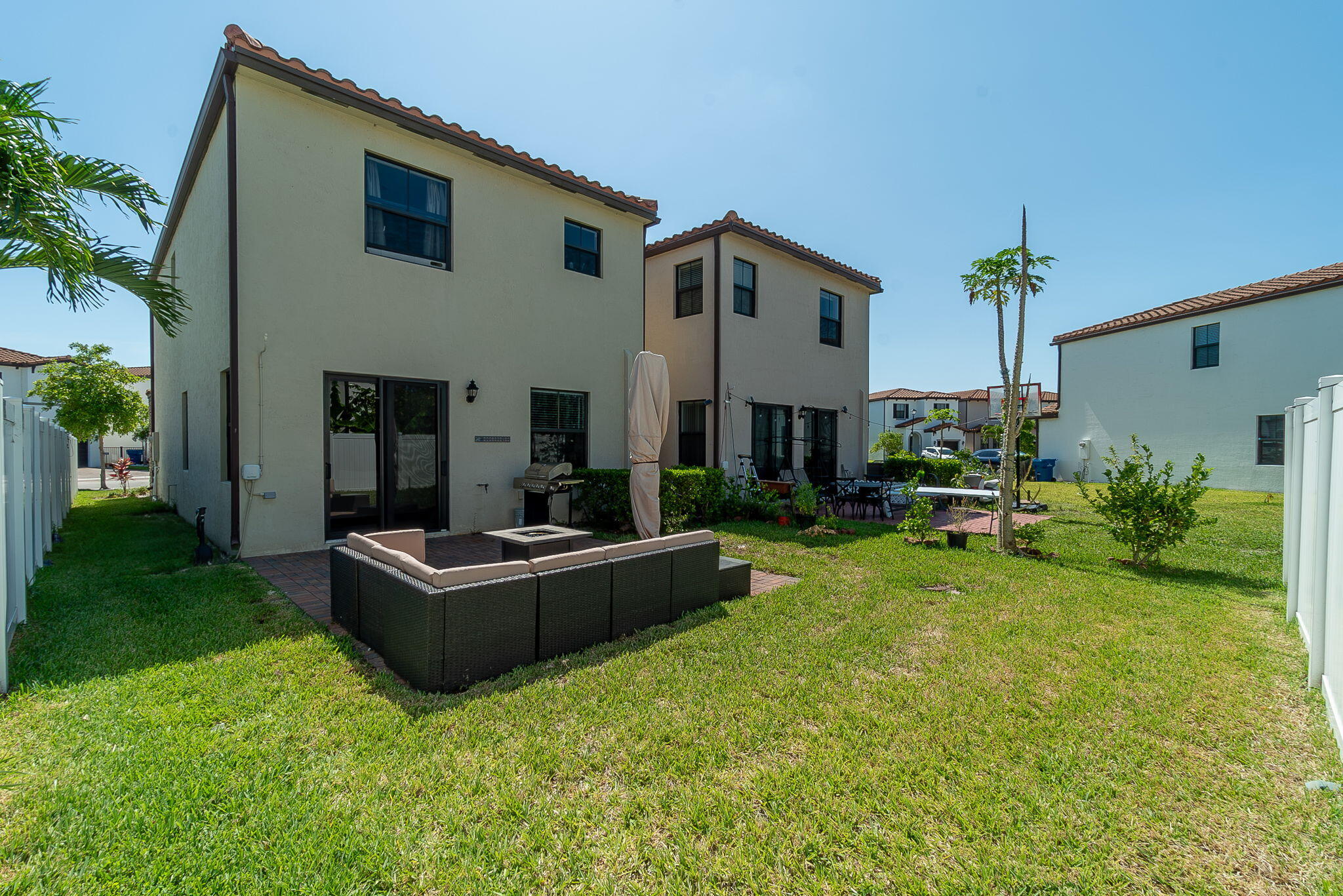 3015 Butternut Lane Riviera Beach, FL 33410 - Photo 28 of 37 Backyard 3