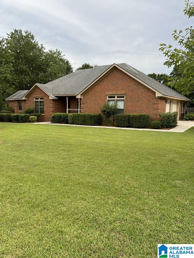 101 Round Forest Drive Clanton, AL 35045 - Photo 2 of 18