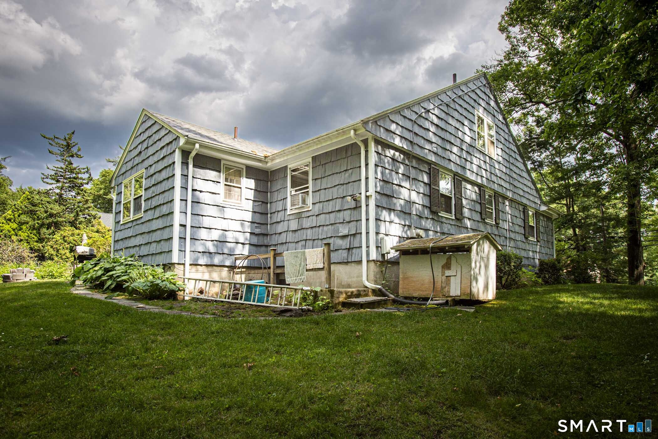 66 Cliffmore Road West Hartford, CT 06117 - Photo 4 of 7