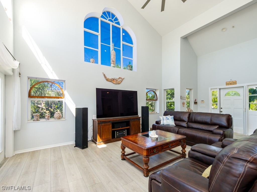 5298 Umbrella Pool Road Sanibel, FL 33957 - Photo 9 of 49 Gallery Image 9