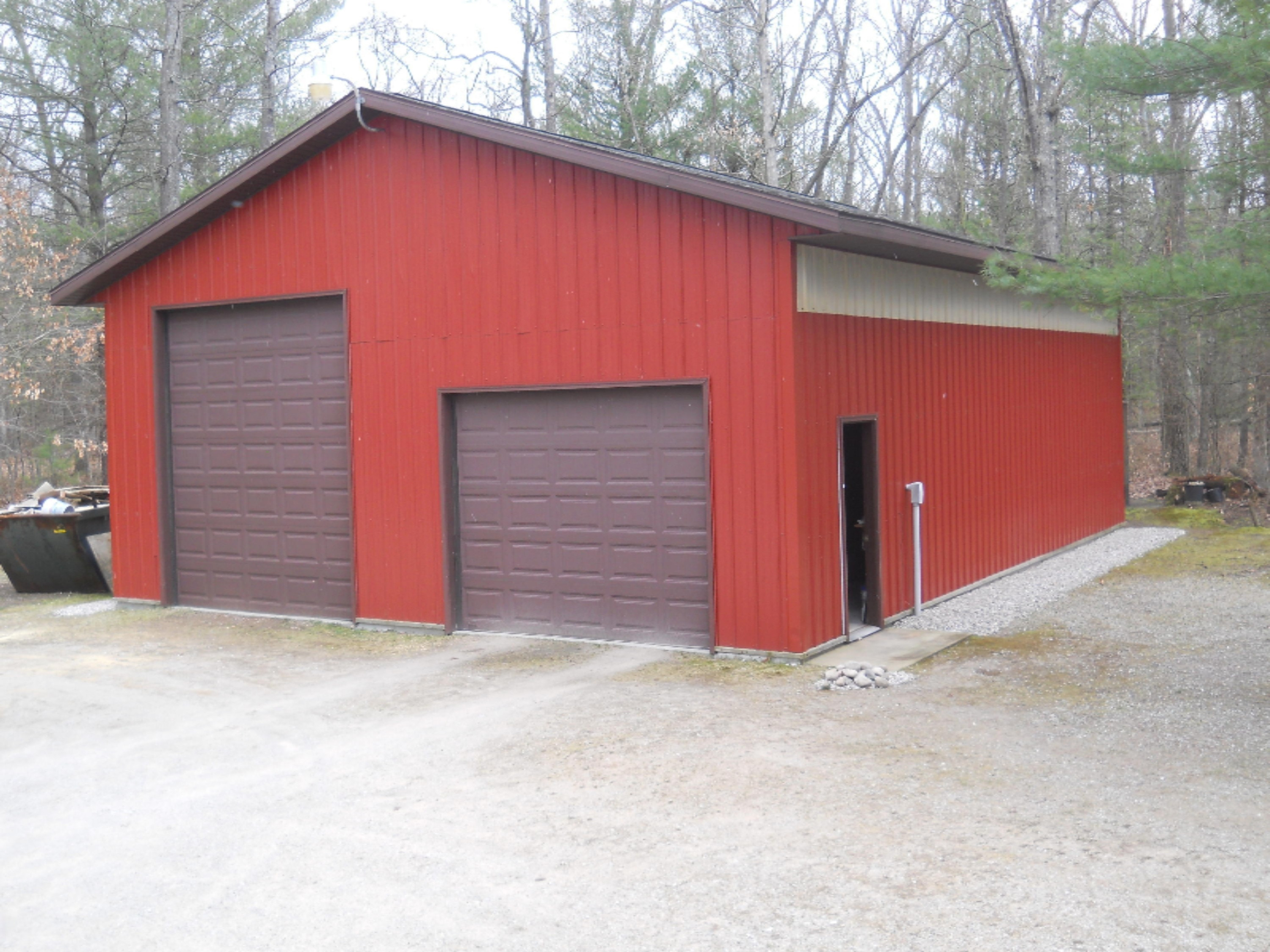 4243 West Giles Road Muskegon, MI 49445 - Photo 4 of 18 4