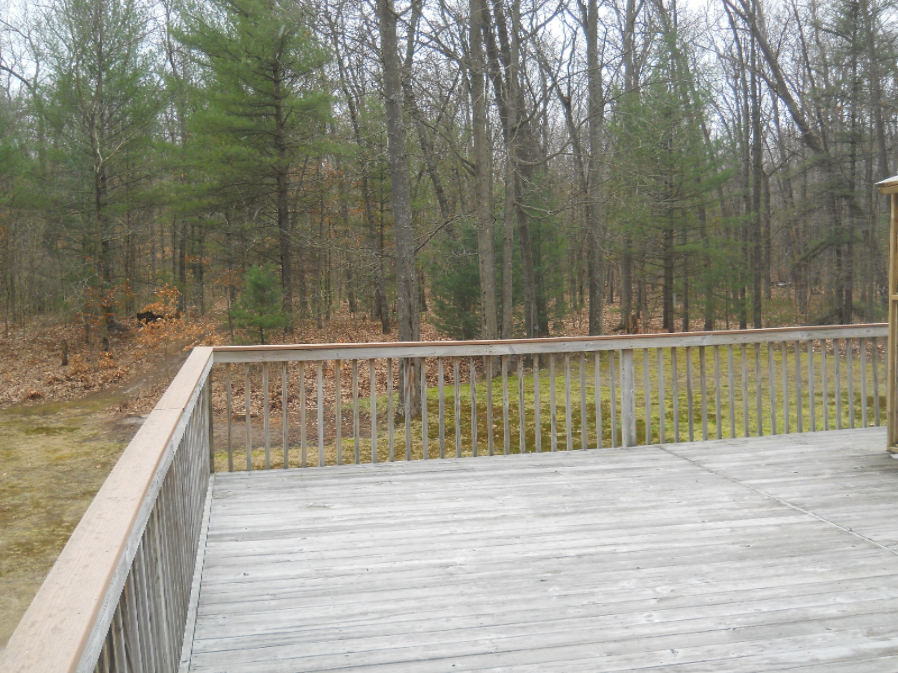 4243 West Giles Road Muskegon, MI 49445 - Photo 5 of 18 5