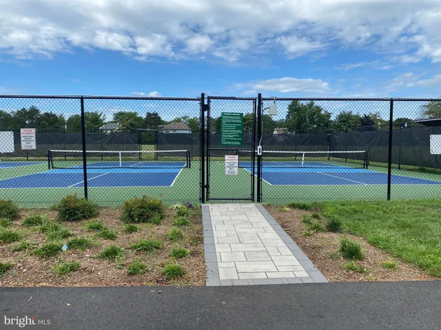 a view of entertaining space