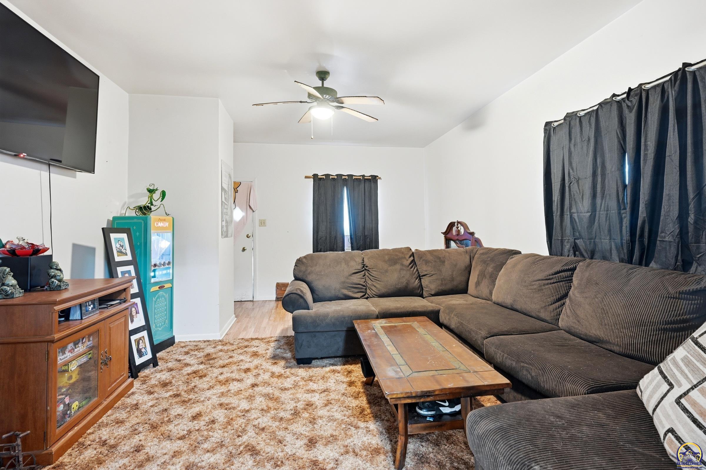 1401 Southwest Polk Street Topeka, KS 66612 - Photo 4 of 12