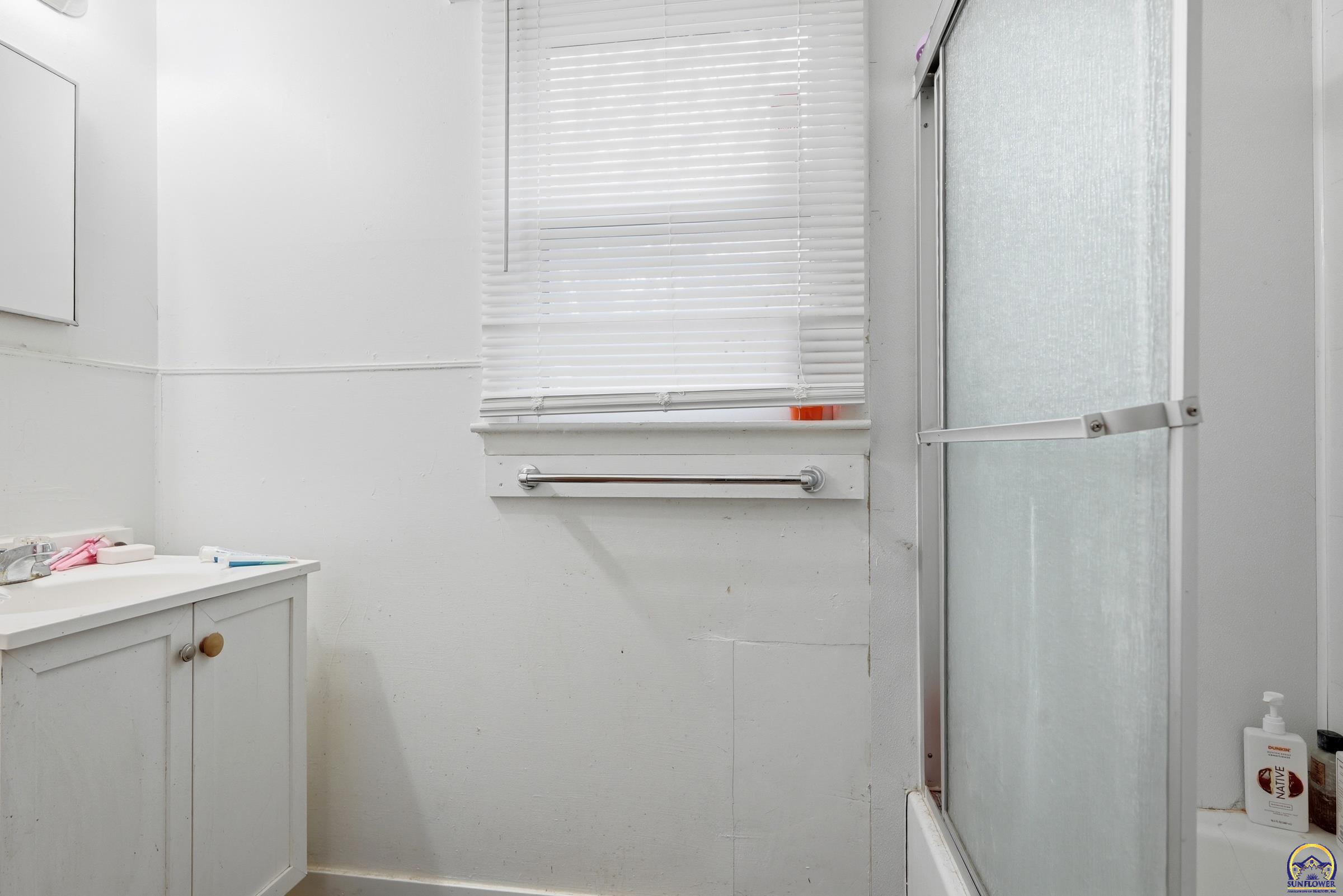 1401 Southwest Polk Street Topeka, KS 66612 - Photo 10 of 12