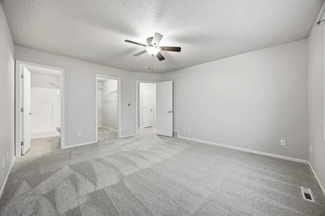 $250,000 | 1511 11th Avenue East, West Fargo, ND 58078