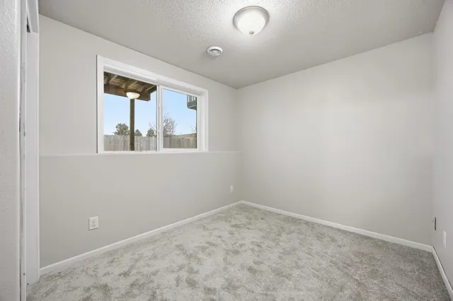 $250,000 | 1511 11th Avenue East, West Fargo, ND 58078