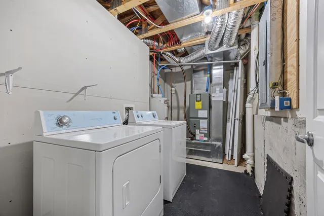 $250,000 | 1511 11th Avenue East, West Fargo, ND 58078