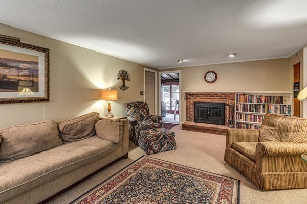 66 Old Cart Road Hamilton, MA 01982 - Photo 11 of 28 Gallery Image 11