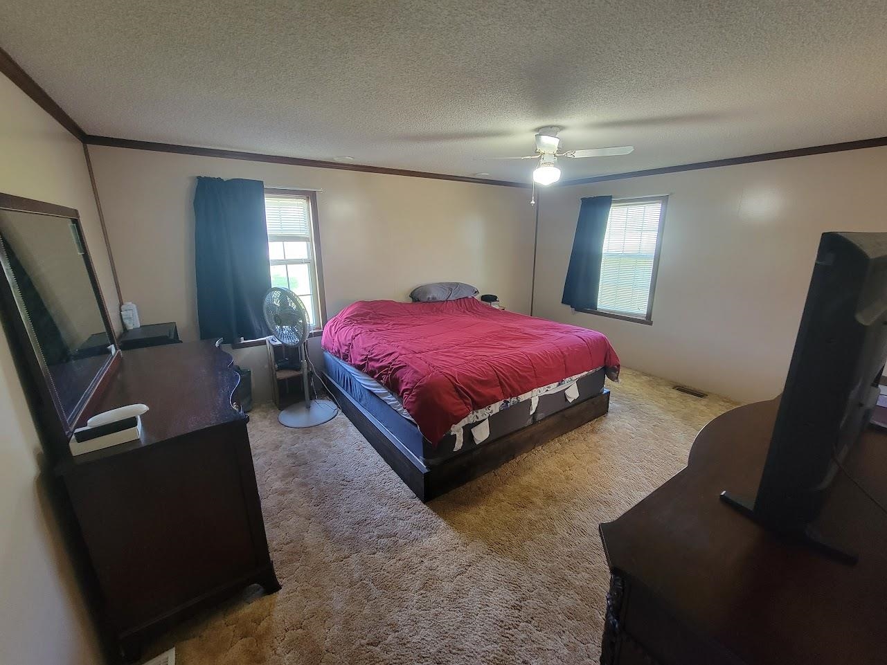 730 South Green River Road Gaffney, SC 29341 - Photo 16 of 29