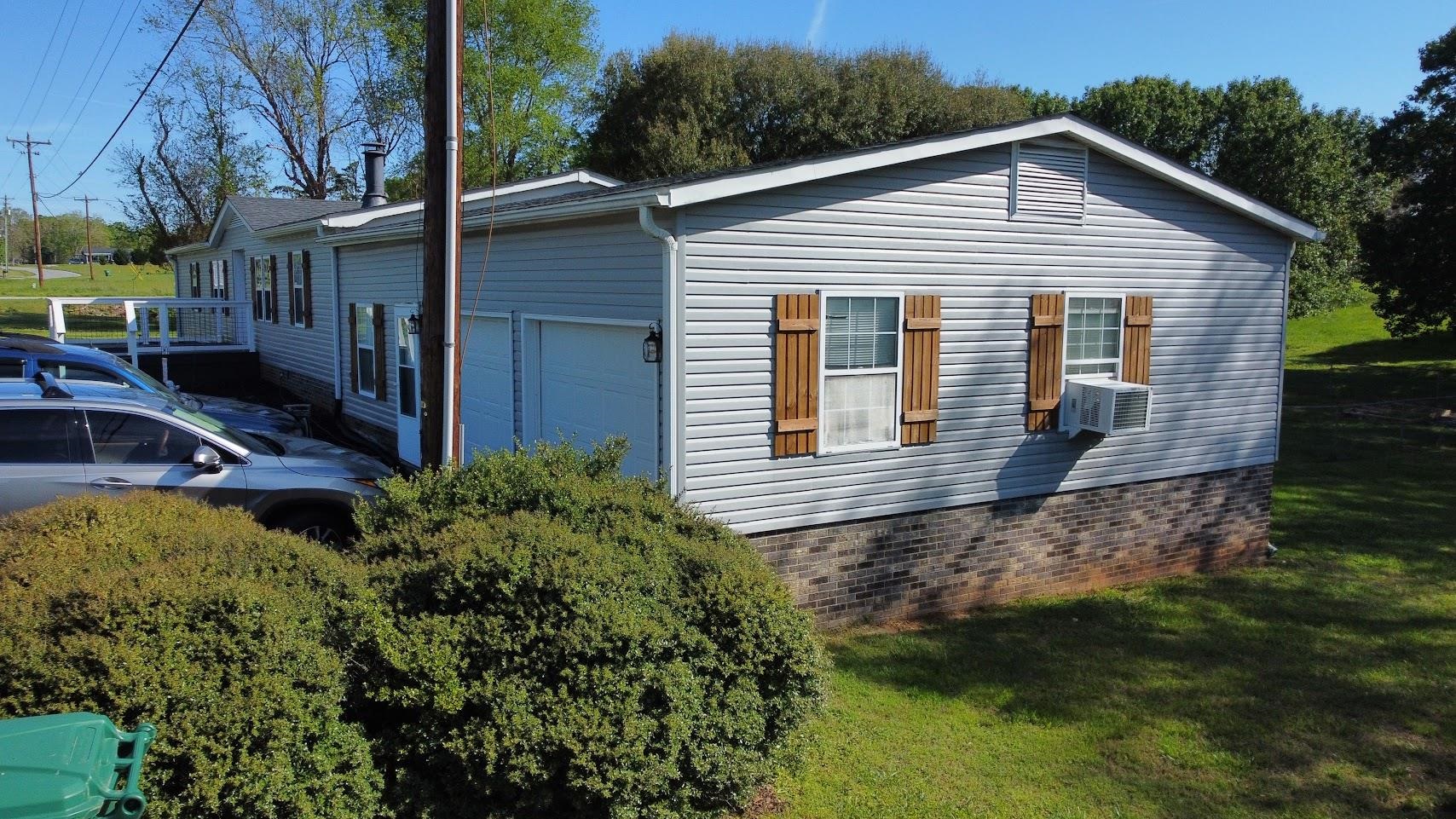 730 South Green River Road Gaffney, SC 29341 - Photo 10 of 29